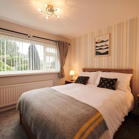 Sea Gem- Beautiful Family Home With Stunning Sea Views & Garden Tenby Exteriér fotografie