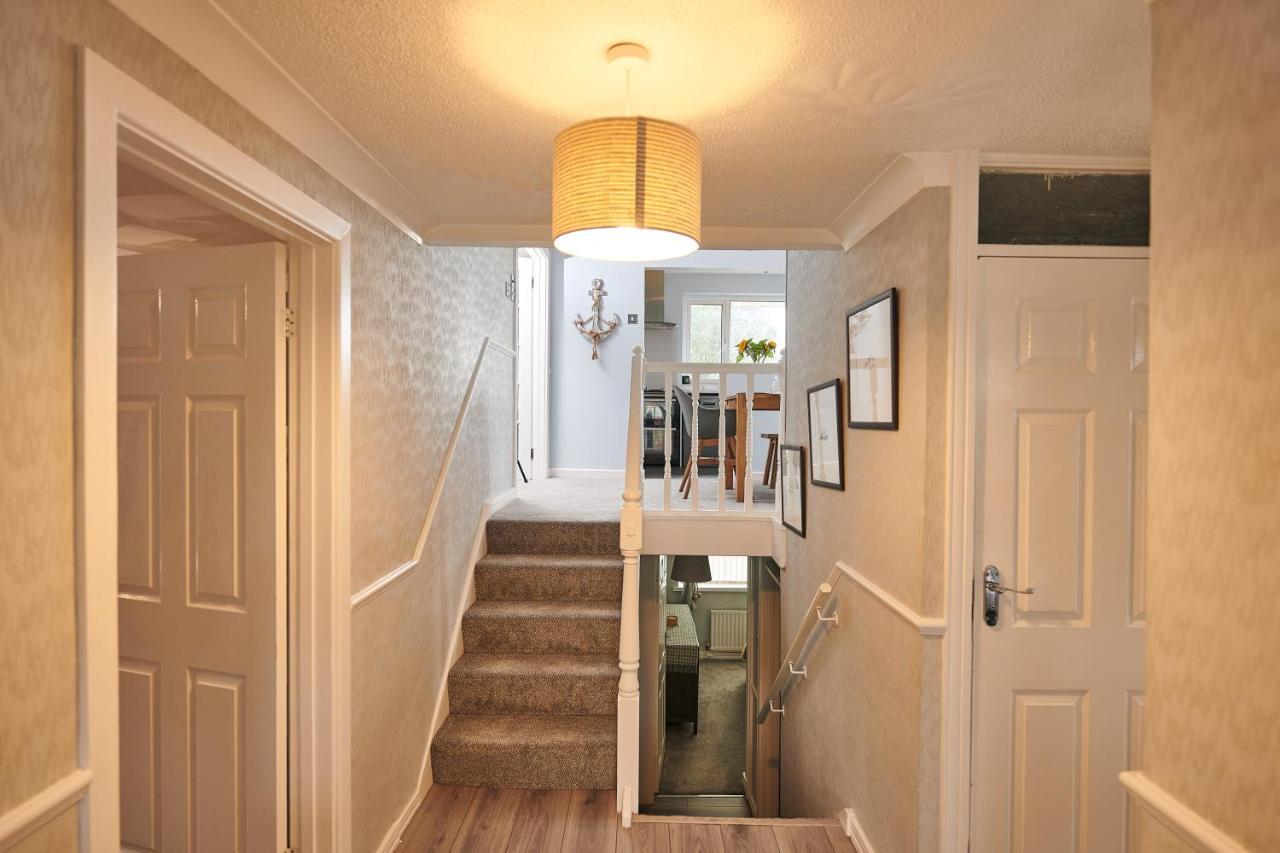 Sea Gem- Beautiful Family Home With Stunning Sea Views & Garden Tenby Exteriér fotografie